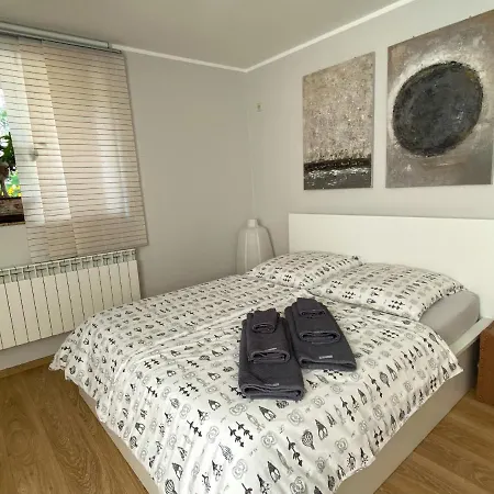 Green Caroline Appartement Berlijn